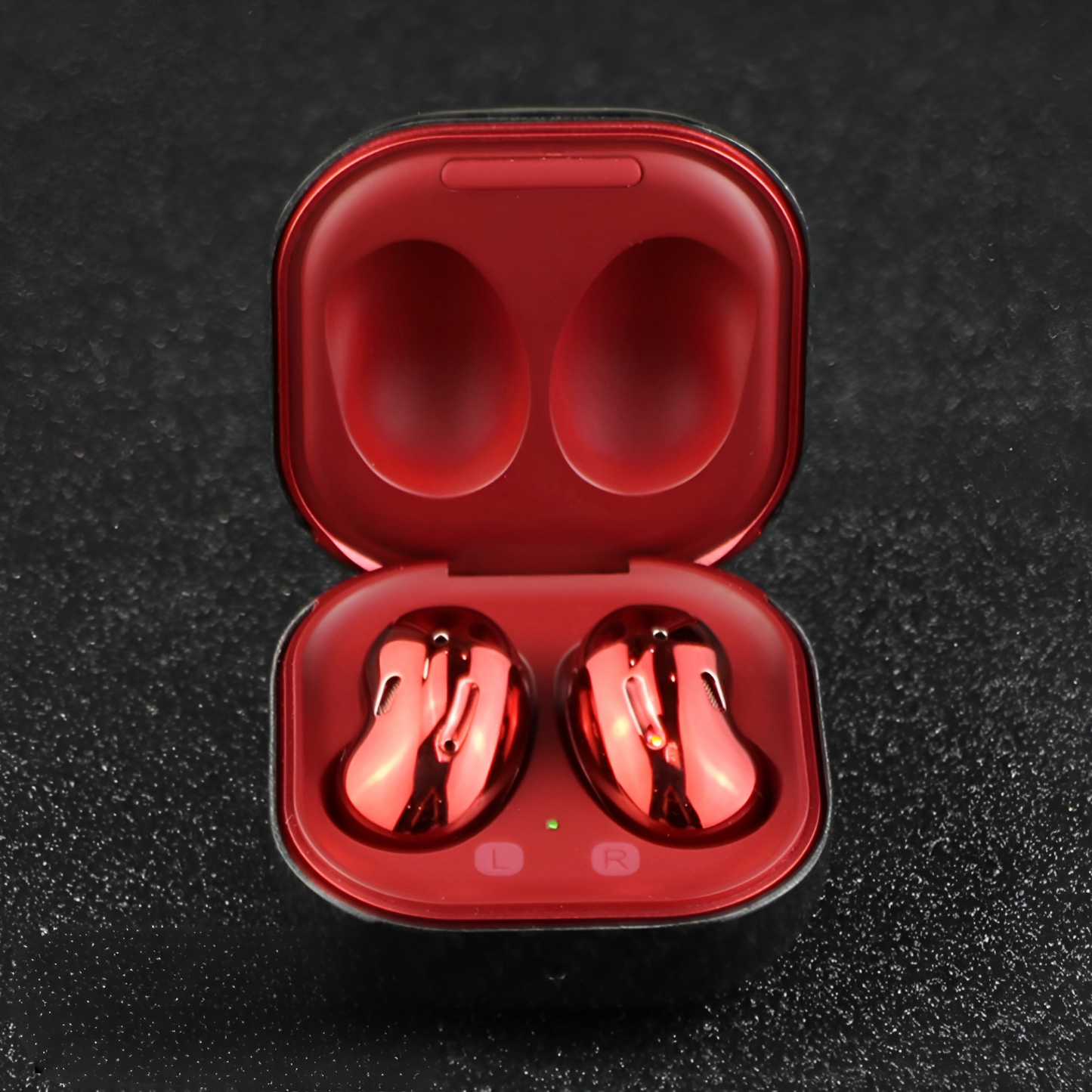 Samsung Galaxy Buds Carbon Fiber Case